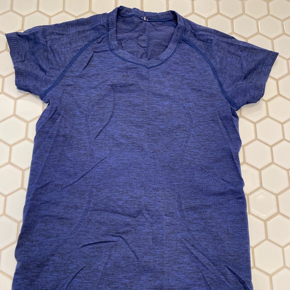 Lululemon blue swiftly tech short sleeve crew